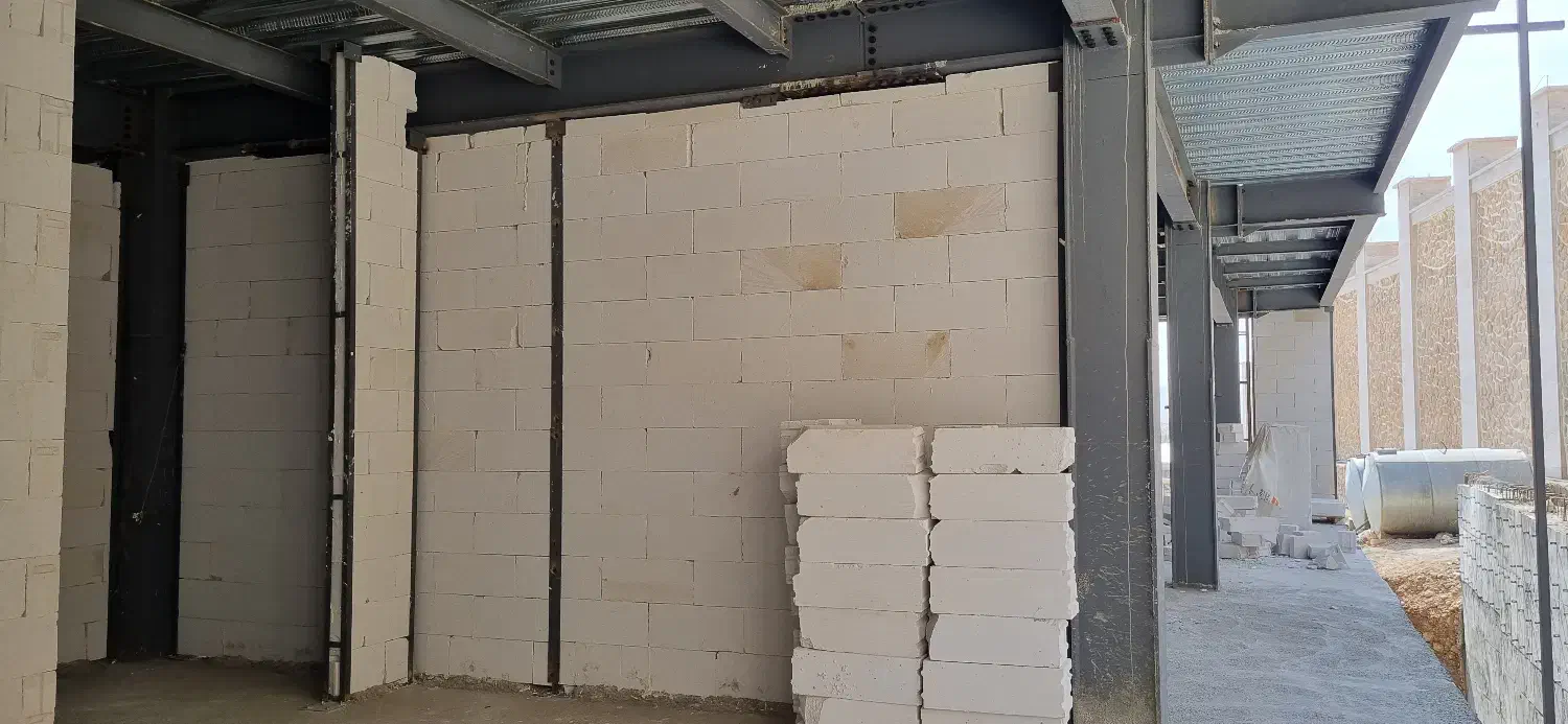 اجرای دیوار چینی هبلکس و لیکا|خدمات پیشه و مهارت|شیراز, معالی‌آباد|دیوار