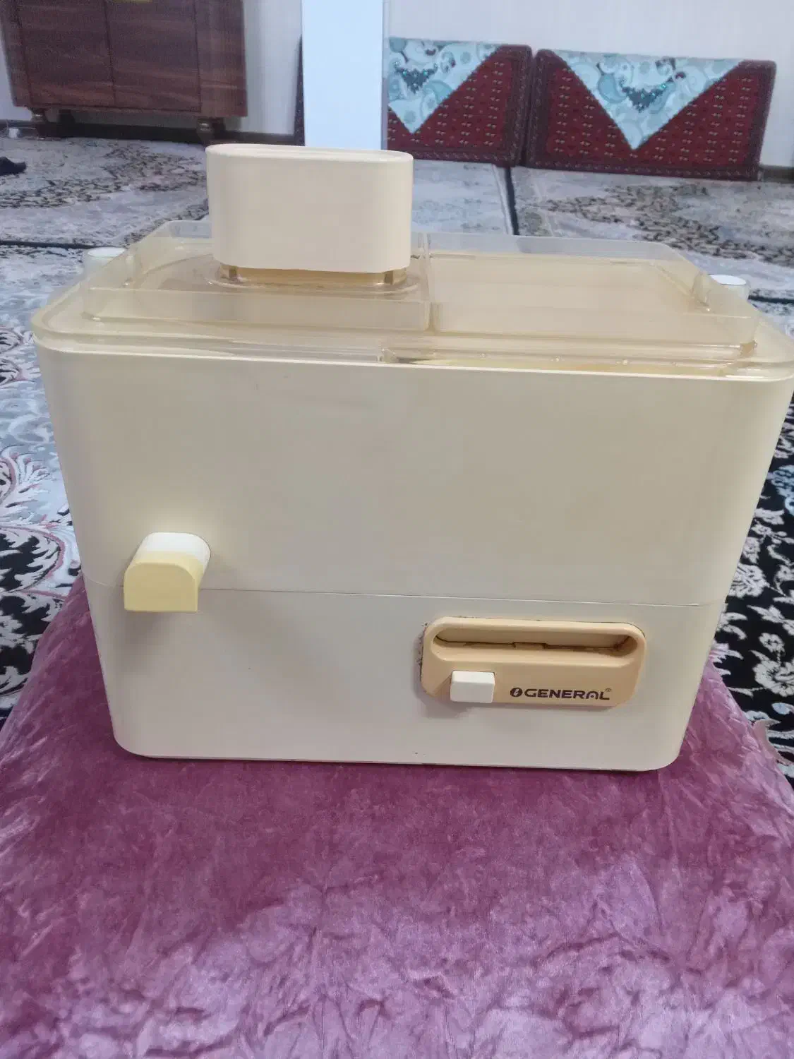 ابمیوه گیر|آبمیوهگیر و آبمرکباتگیر|قم, نیروگاه|دیوار