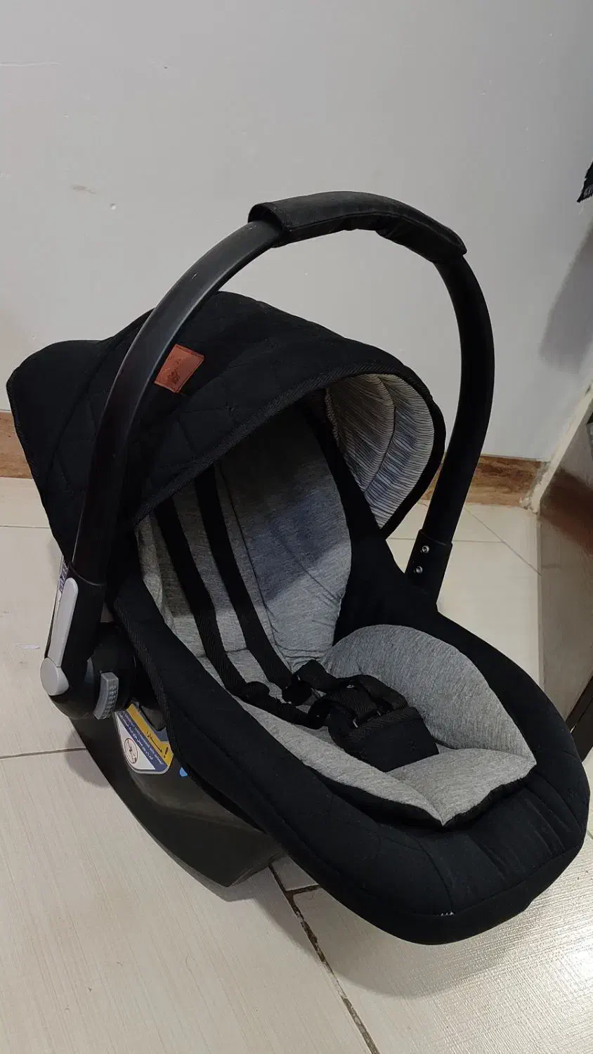 کریر|کالسکه و لوازم جانبی|حمیدیا, |دیوار