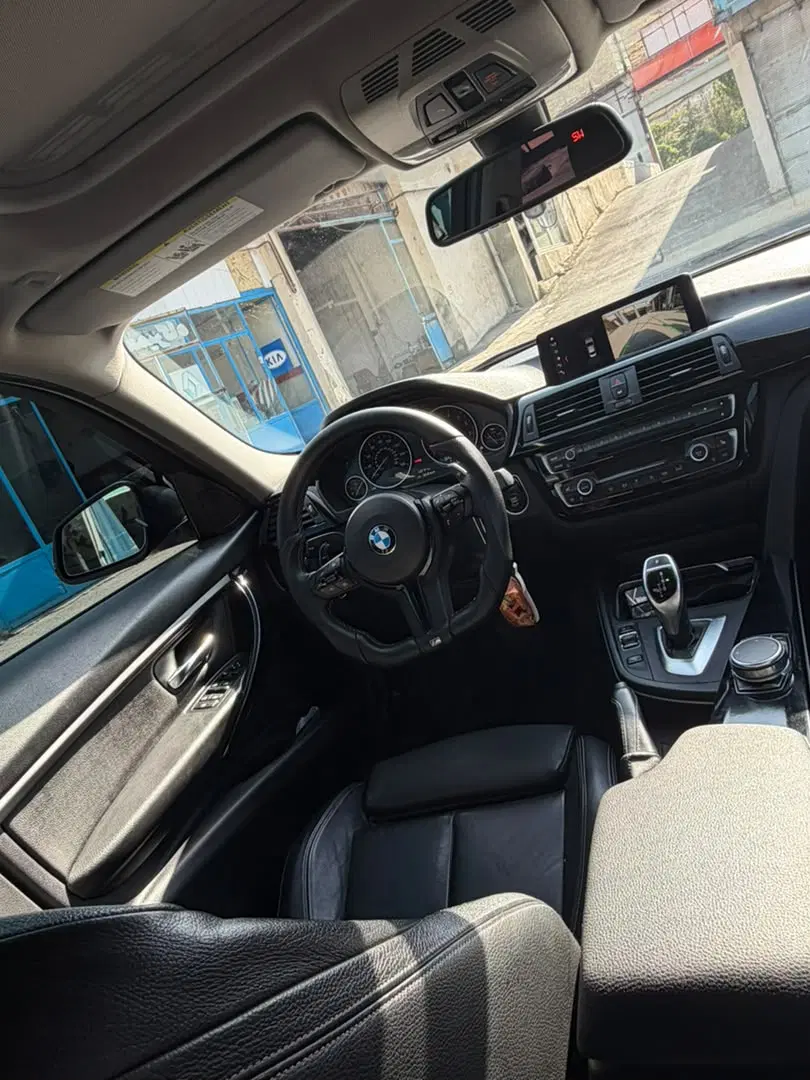 BMW XDRIVE 2018|خودرو سواری و وانت|تبریز, |دیوار