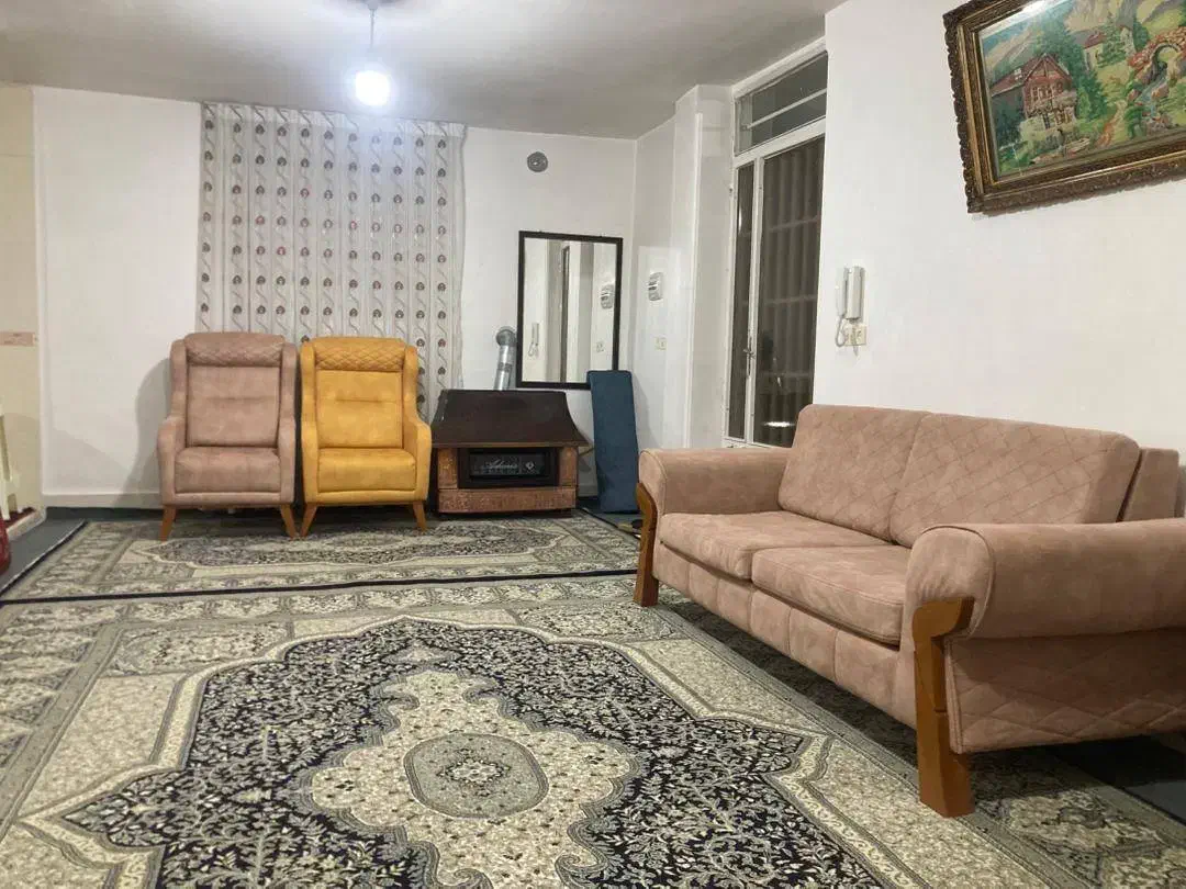 مبل ۷ نفره راحتی|مبلمان خانگی و میز عسلی|گنبد کاووس, |دیوار