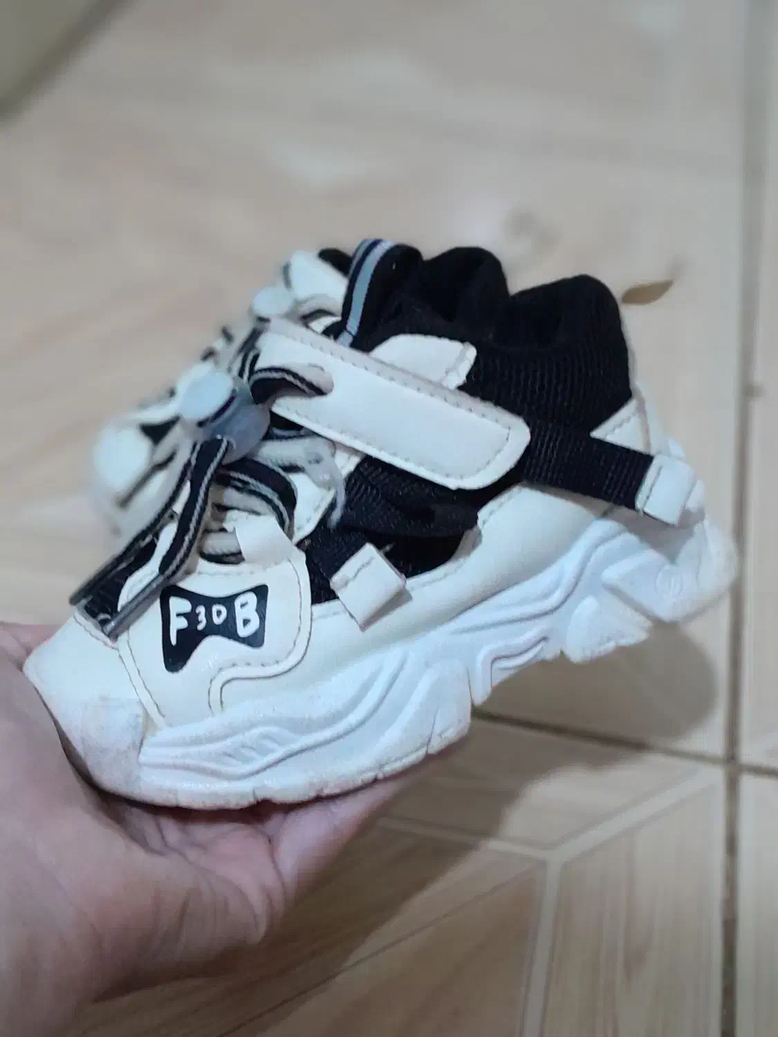 کفش بچگانه|کفش و لباس بچه|قوچان, |دیوار