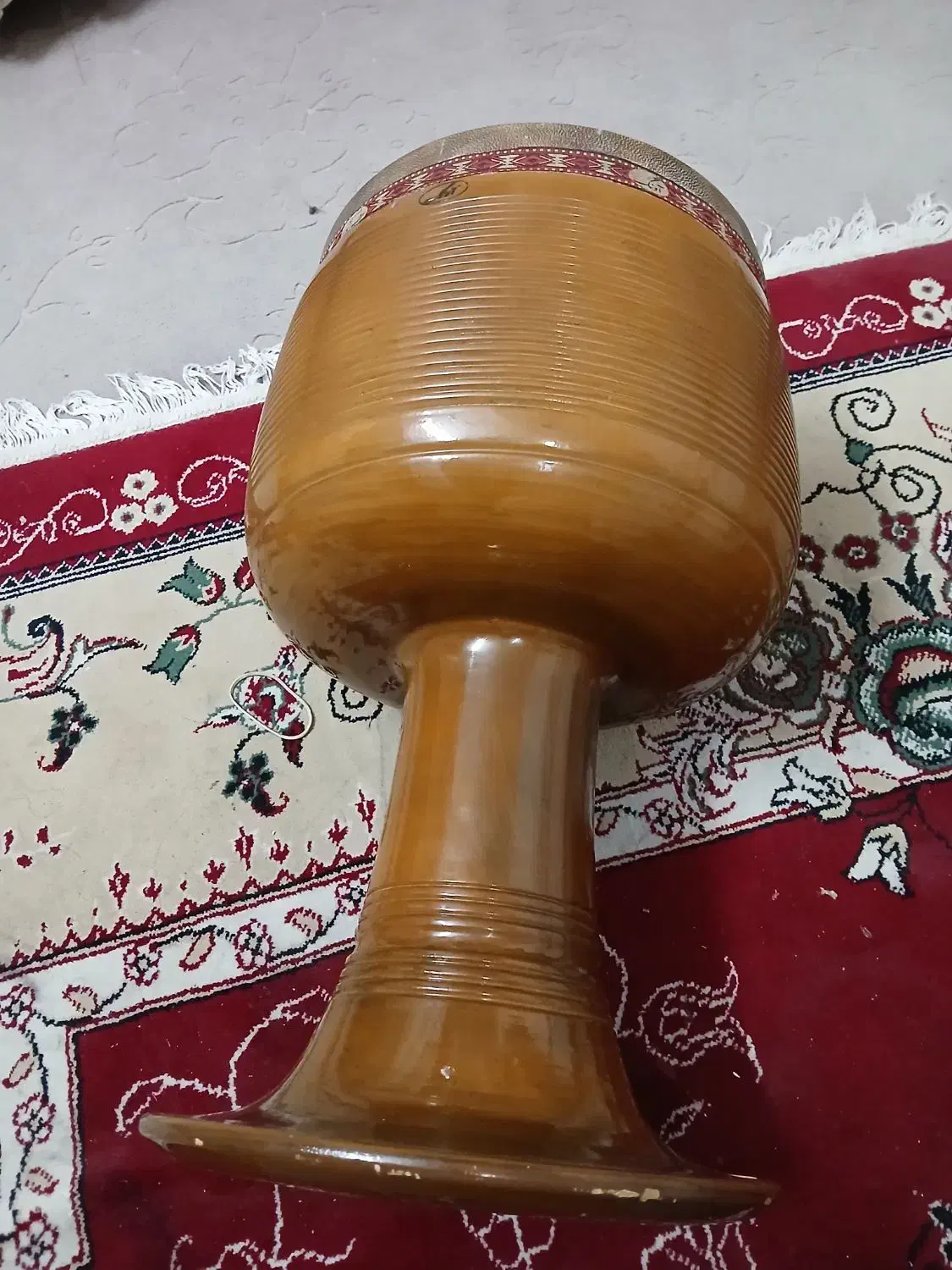 تنبک اونگ|سازهای سنتی|لنجان, |دیوار