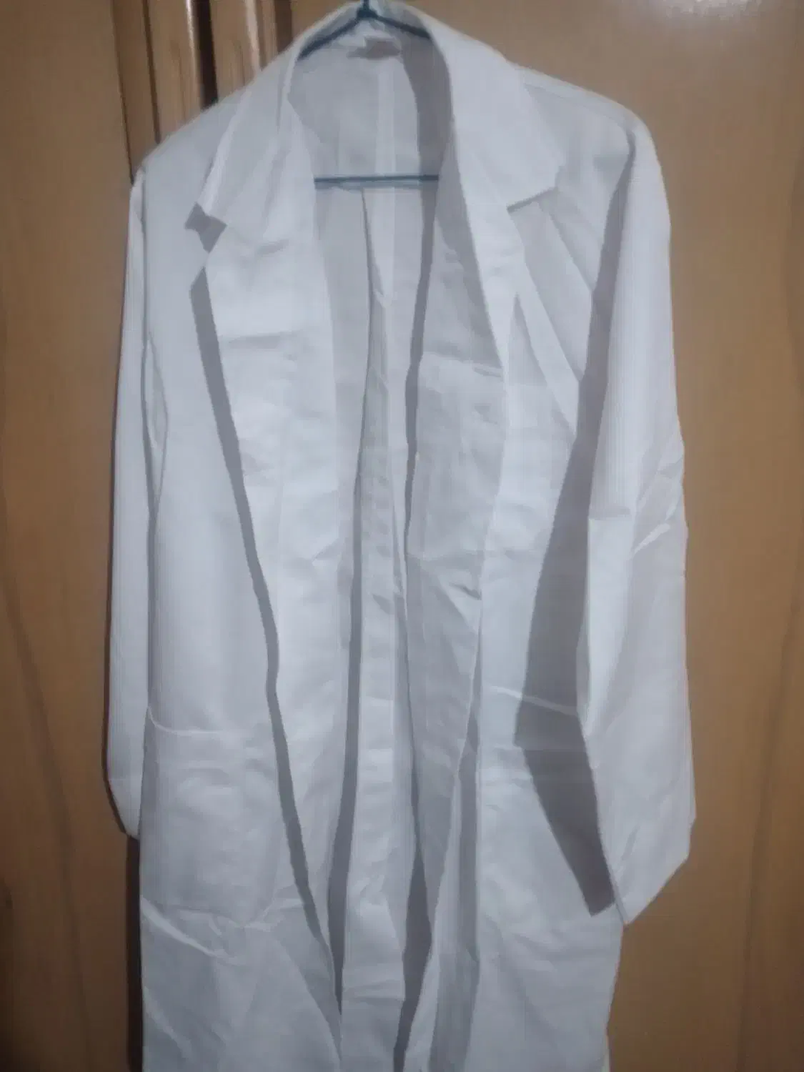روپوش سفید پزشکی|لباس|بوشهر, |دیوار