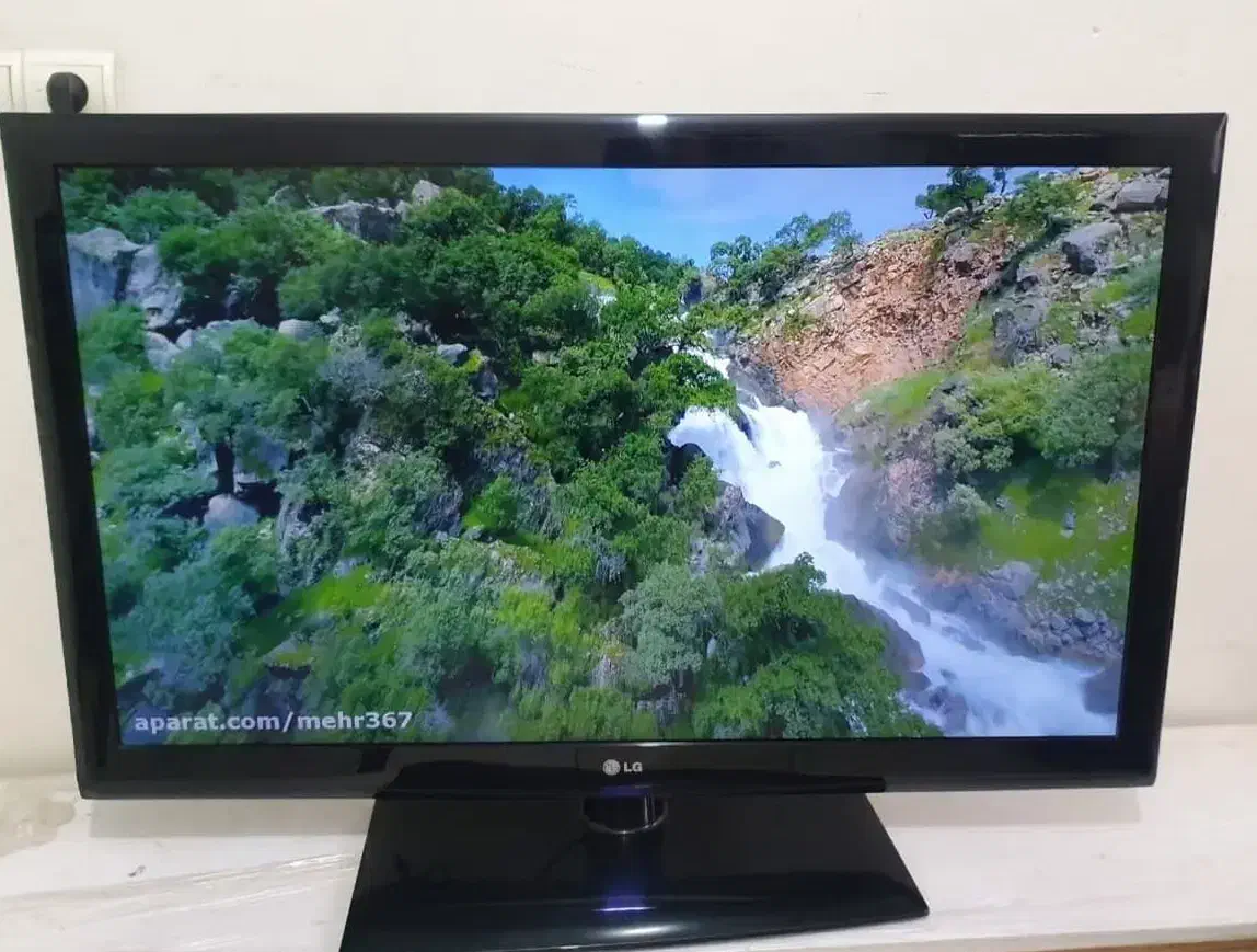 تلویزیون ال جی ال ای دی اصل ۴۲اینج|تلویزیون و پروژکتور|زنجان, |دیوار