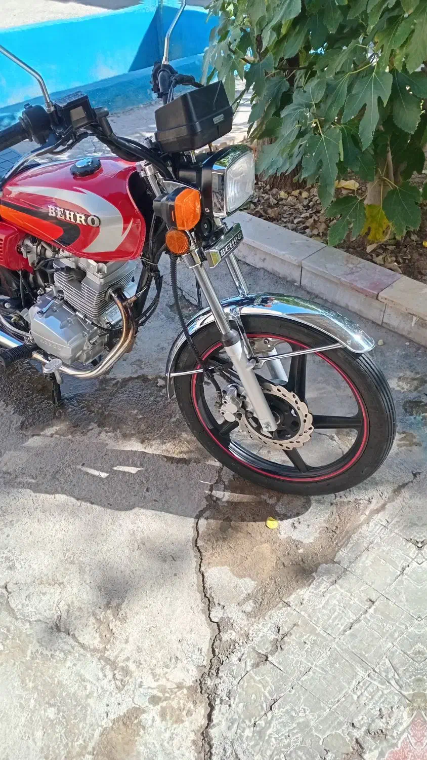 موتور ۱۵۰ بهرو استارتی|موتورسیکلت|فردیس, شهرک اسکویی|دیوار