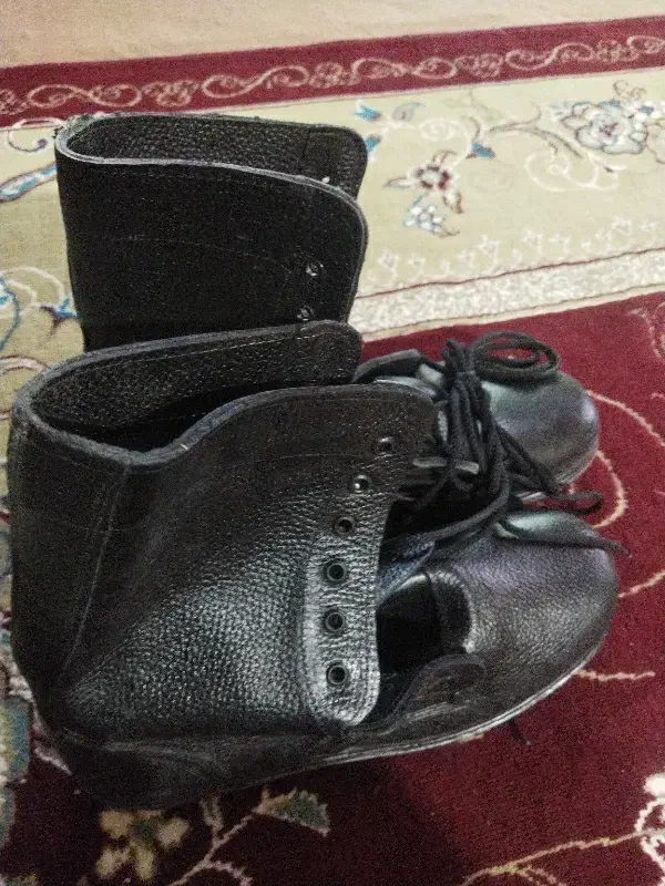 پوتین|کوهنوردی و کمپینگ|کلاله, |دیوار