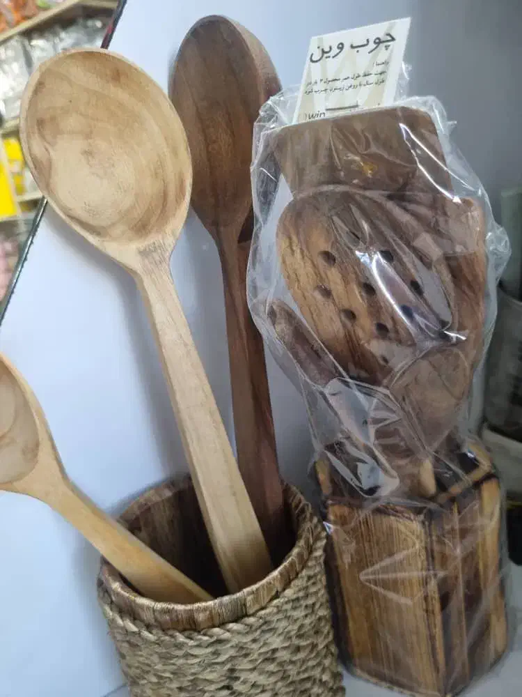 خورده ریز اشپزخانه|ظروف نگهدارنده، پلاستیکی، یکبارمصرف|اصفهان, نقش جهان|دیوار