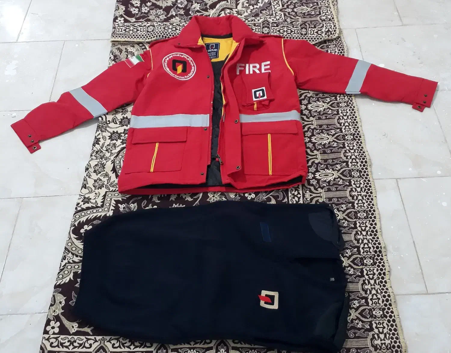 لباس آتش نشانی سایز لارج بزرگ و جلیقه|لباس|پاکدشت, شهرک امام رضا|دیوار
