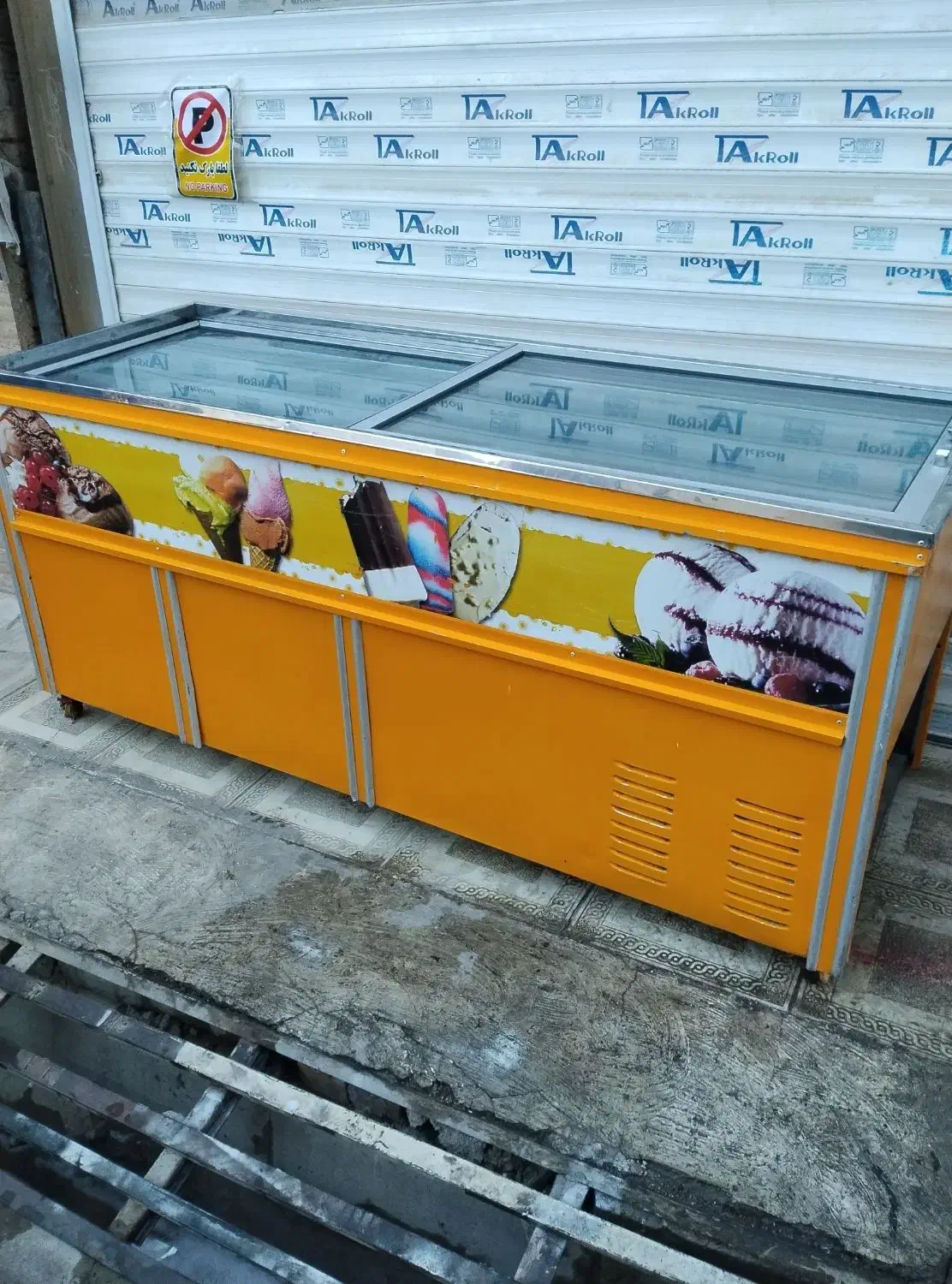 فریزر خوابیده سالم تمیز در حد نو|یخچال و فریزر|نسیم‌شهر, |دیوار