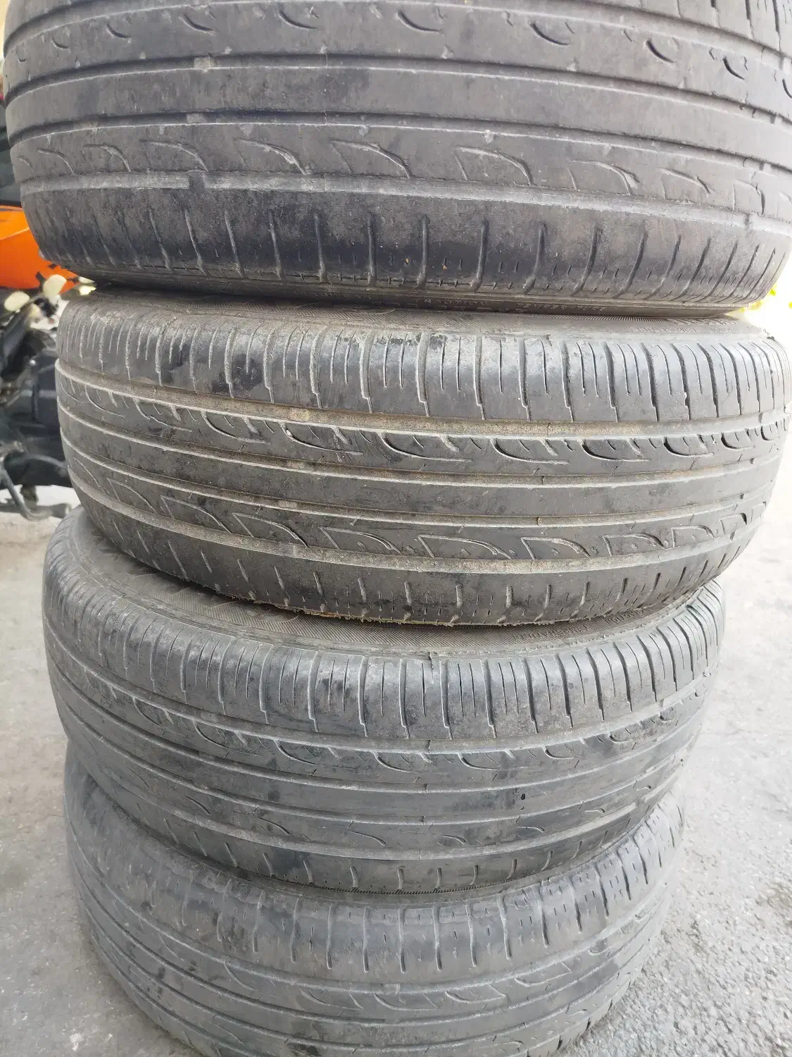 لاستیک گلدستون مناسب پژو سمند پرشیا ۱۵/۶۰/۱۸۵|قطعات یدکی و لوازم جانبی|بناب, |دیوار