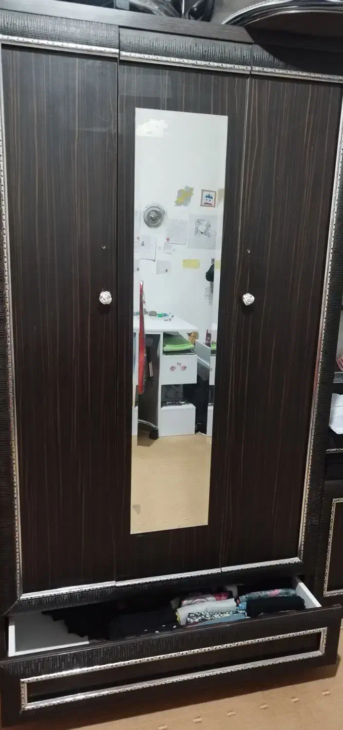 کمد و پاتختی|جاکفشی، کمد، دراور|ایلام, |دیوار