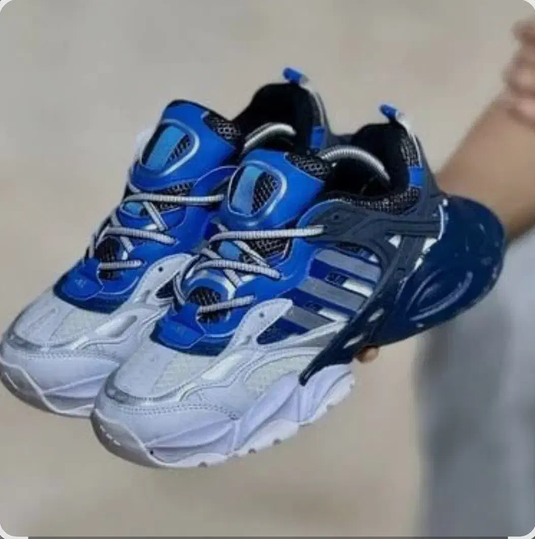 کفش ادیداس دیلاکس|کیف، کفش، کمربند|یاسوج, |دیوار