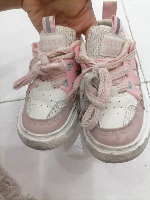 کتونی سایز 29 خارجی|کفش و لباس بچه|فردیس, قریشی|دیوار