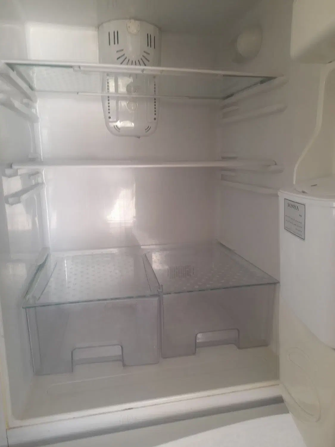 یخچال نیمه فریزر بدون برفک|یخچال و فریزر|میانه, |دیوار