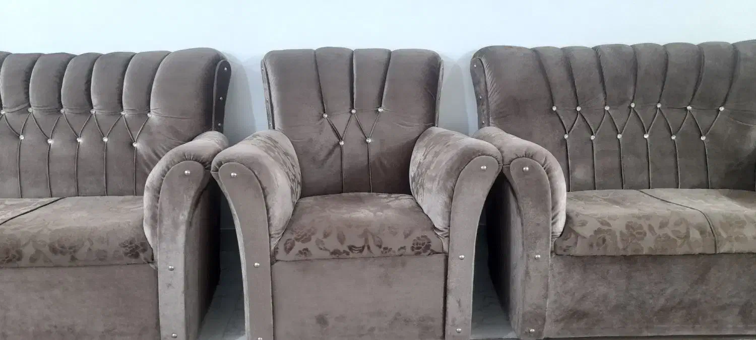 مبل هفت نفره|مبلمان خانگی و میز عسلی|خمام, |دیوار