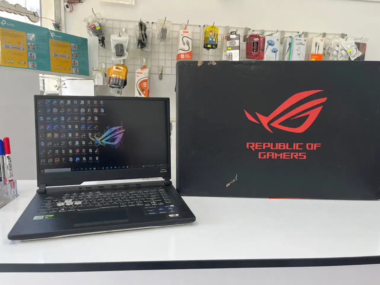 لپتاپ گیمینگ خوش قیمت سالم شرایط ۳ ماه|رایانه همراه|خرمدره, |دیوار