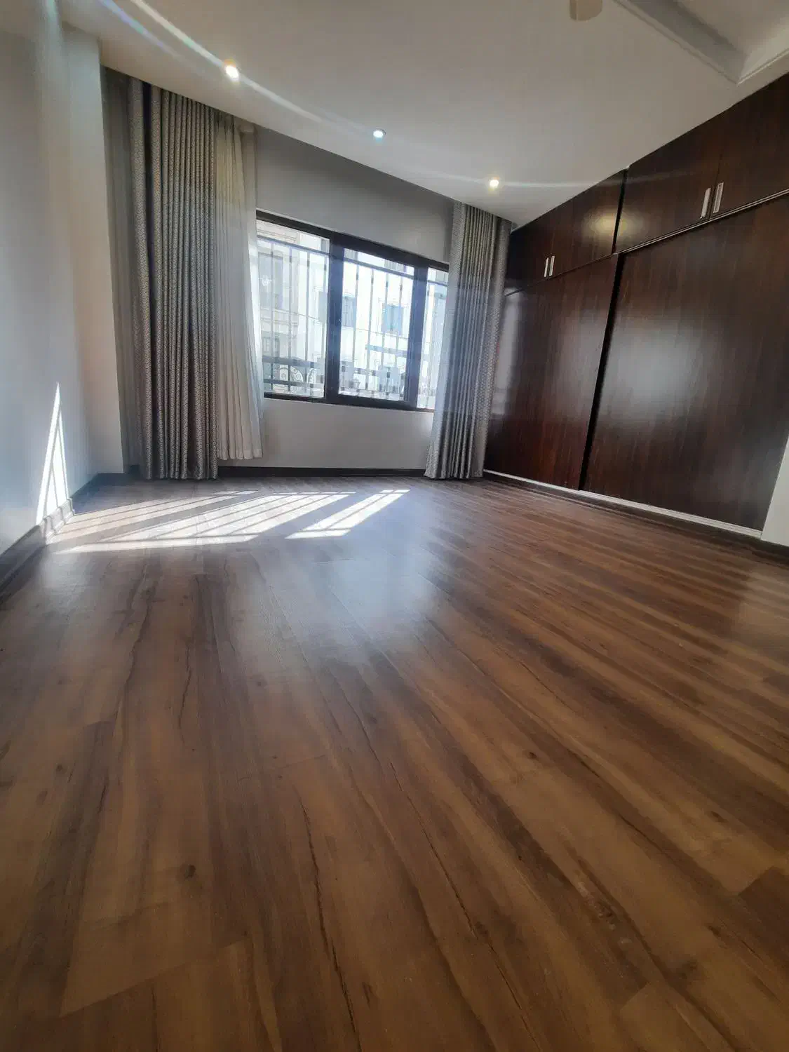 اجاره آپارتمان ۹۵ متری/ پالادیوم|اجارهٔ آپارتمان|تهران, محمودیه|دیوار