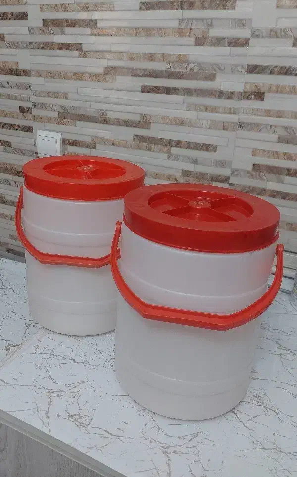 دبه ۱۰ کیلویی|ظروف نگهدارنده، پلاستیکی، یک‌بارمصرف|تهران, استاد معین|دیوار