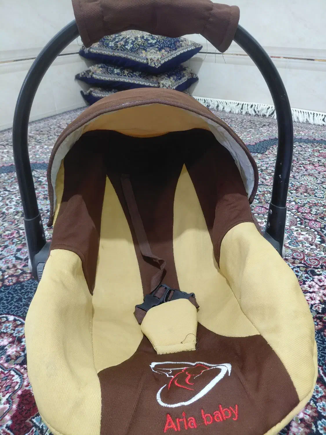 کریر|کالسکه و لوازم جانبی|بافت, |دیوار