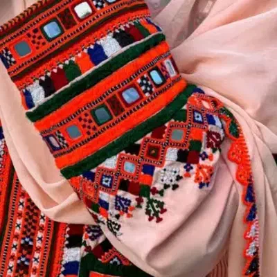 آینه میدوزم|آینه|خاش, |دیوار