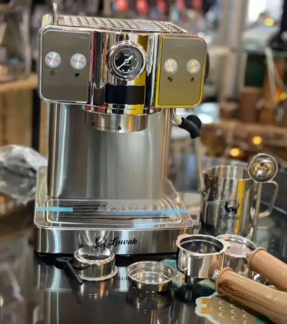 اسپرسو ساز لاواک ۳۵۰ قهوه ساز اسپرسوساز|سماور، چایساز، قهوهساز|مشهد, سپاد|دیوار