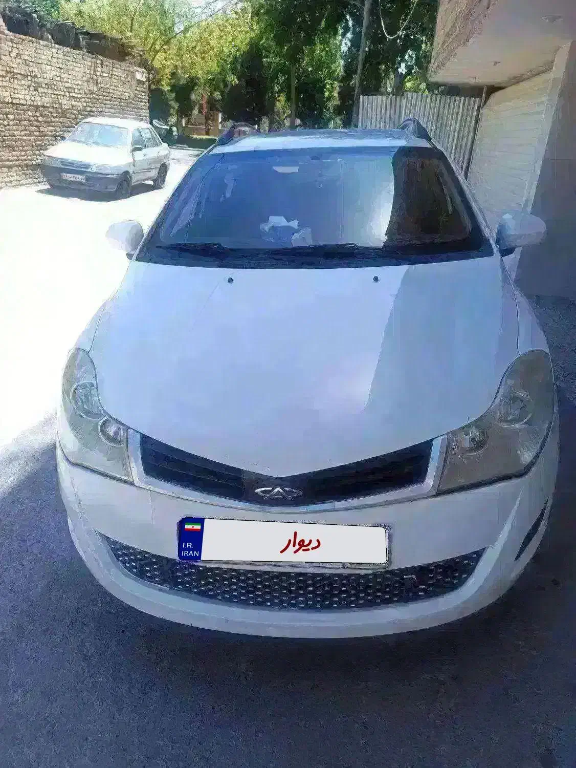 ام‌وی‌ام۳۱۵هاچ‌بک۹۱معاوضه هم فقط باپراید۸۴یا۸۵سفید|خودرو سواری و وانت|اصفهان, خوراسگان|دیوار