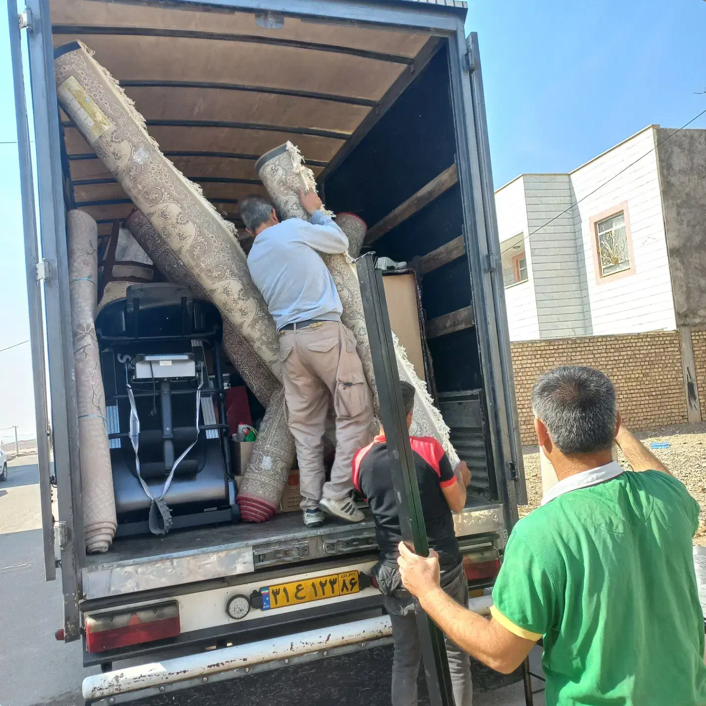 حمل و نقل اثاث کشی با اکیپ ماهر|خدمات حمل و نقل|سمنان, |دیوار