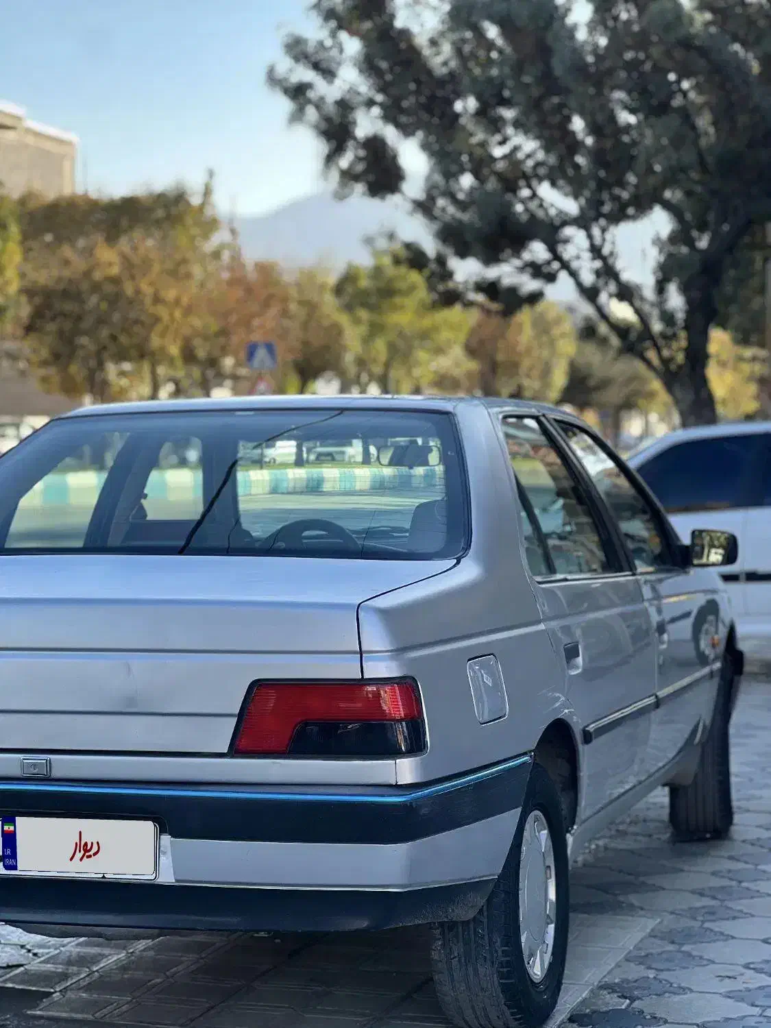 پژو 405 مدل 90 دوگانە کارخانە|خودرو سواری و وانت|پیرانشهر, |دیوار