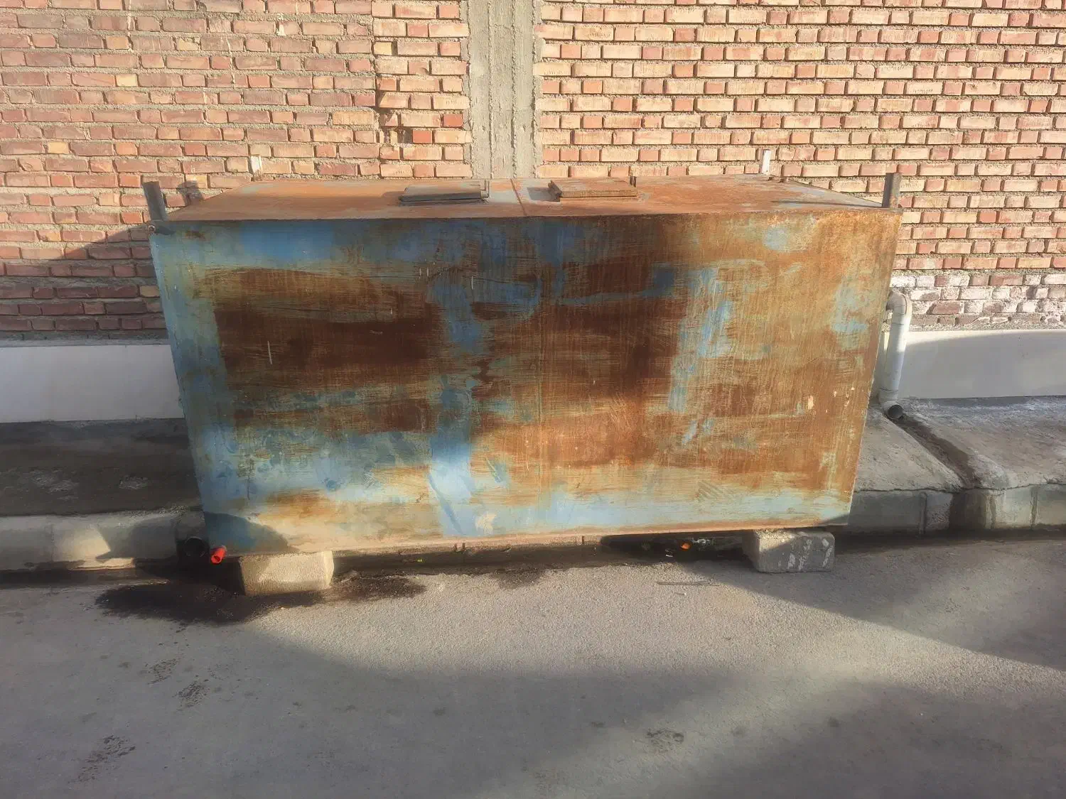 تانکر ۳۰۰۰ لیتری|ابزارآلات|محمدبار, |دیوار