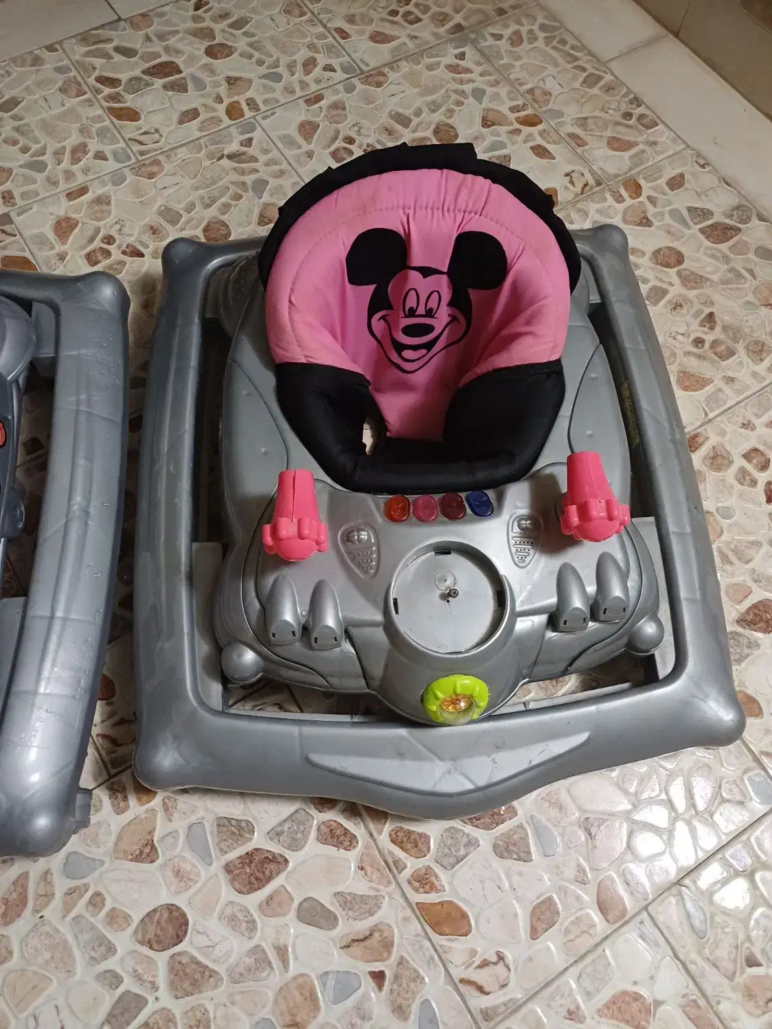 روروک بچه دوقلو|کالسکه و لوازم جانبی|آران و بیدگل, |دیوار