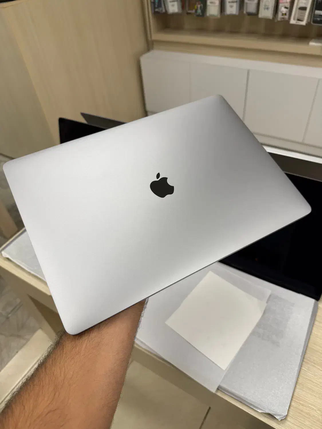 مک بوک پرو 2019 500-8vga-64 ram-cori9|رایانه همراه|تهران, یافت آباد جنوبی|دیوار