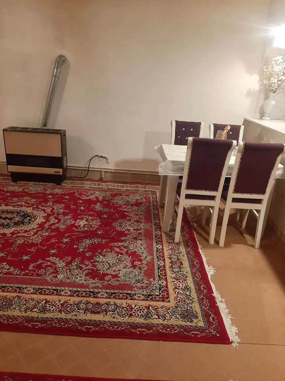 اجاره روزانه و هفتگی کوتاه مدت|اجارهٔ کوتاهمدت آپارتمان و سوئیت|بروجرد, |دیوار