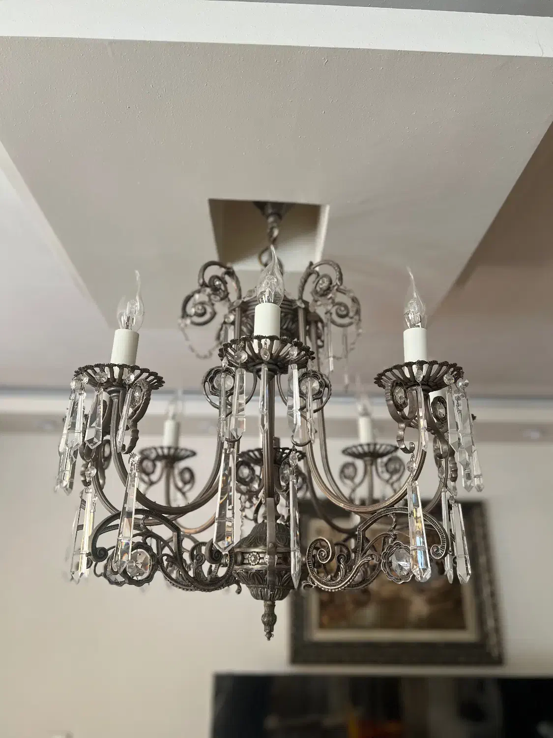 لوستر ۸ شعله در حد نو ایتالیایی|لوستر و چراغ آویز|اصفهان, باغ کاران|دیوار