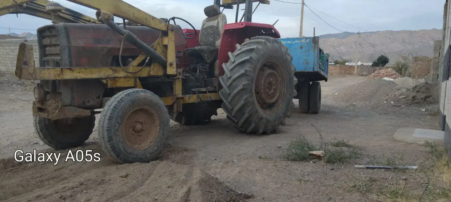 تراکتور فرگوسن بیل لودری|خودرو سنگین|زرند, |دیوار