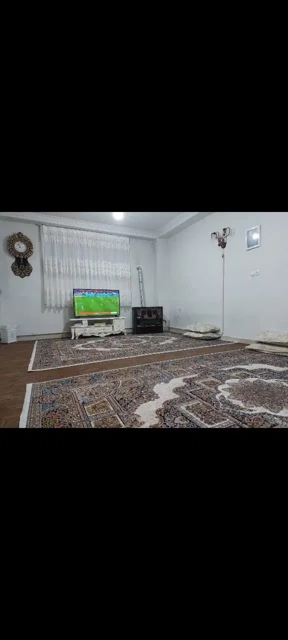 70 متری طبقه اول|اجارهٔ آپارتمان|هشتگرد, شهرک بعثت|دیوار