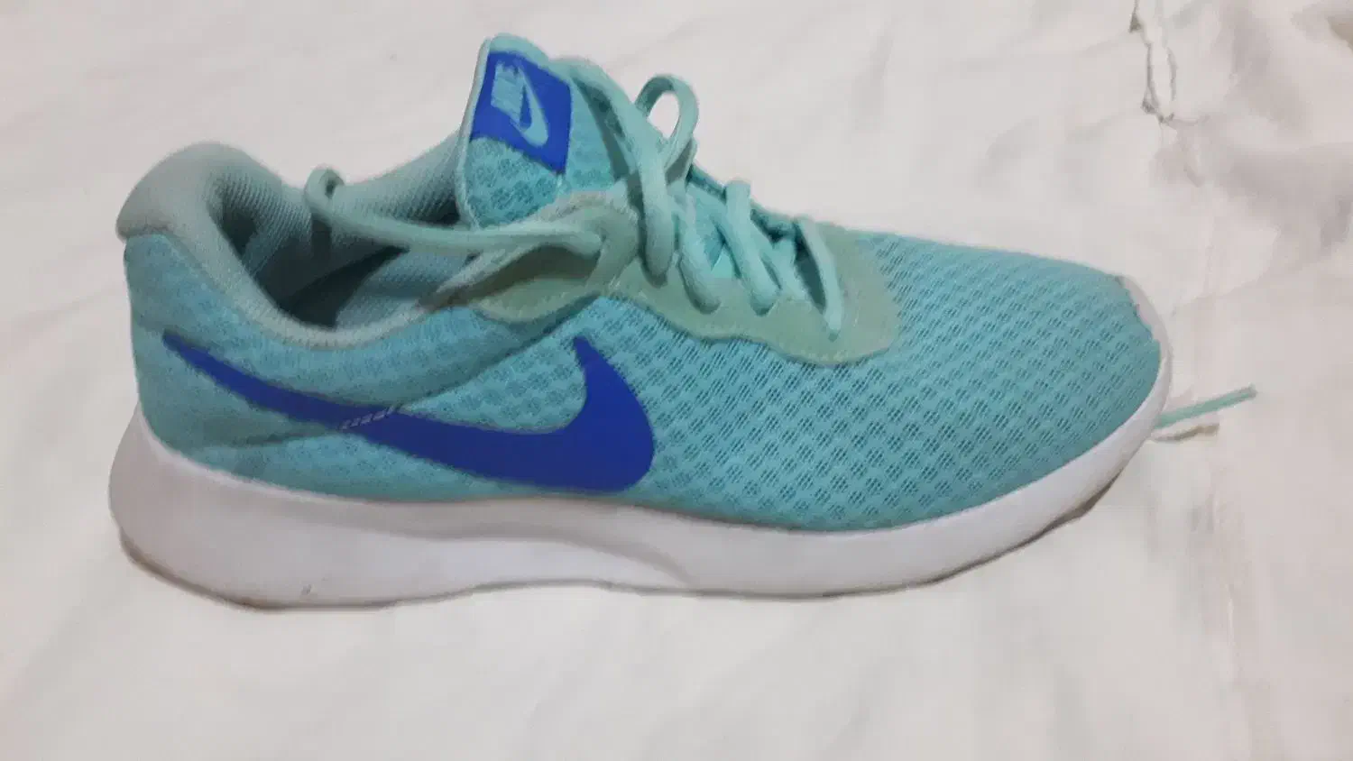 کتونی خارجی|کیف، کفش، کمربند|بروجرد, |دیوار