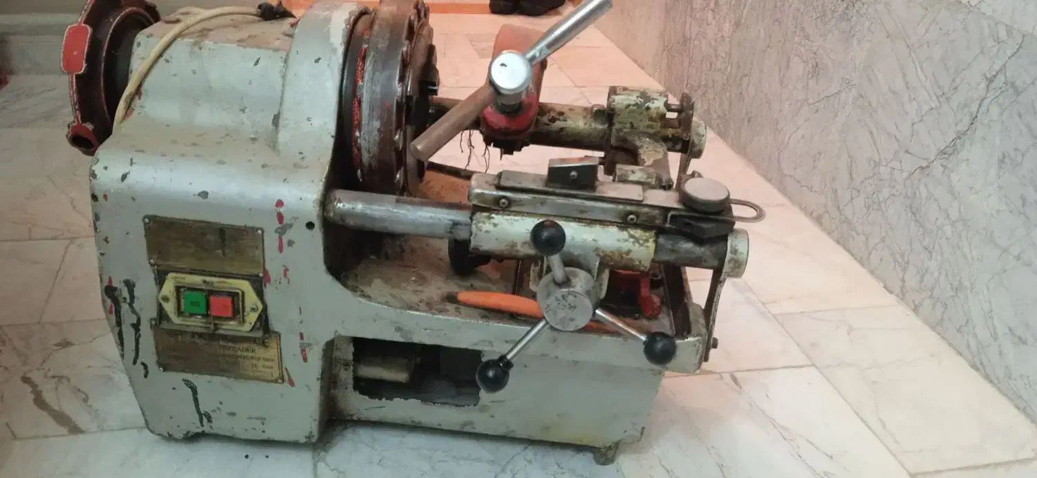 دوعدد دستگاه خم کن و حدیده برقی|ابزارآلات|نهاوند, |دیوار