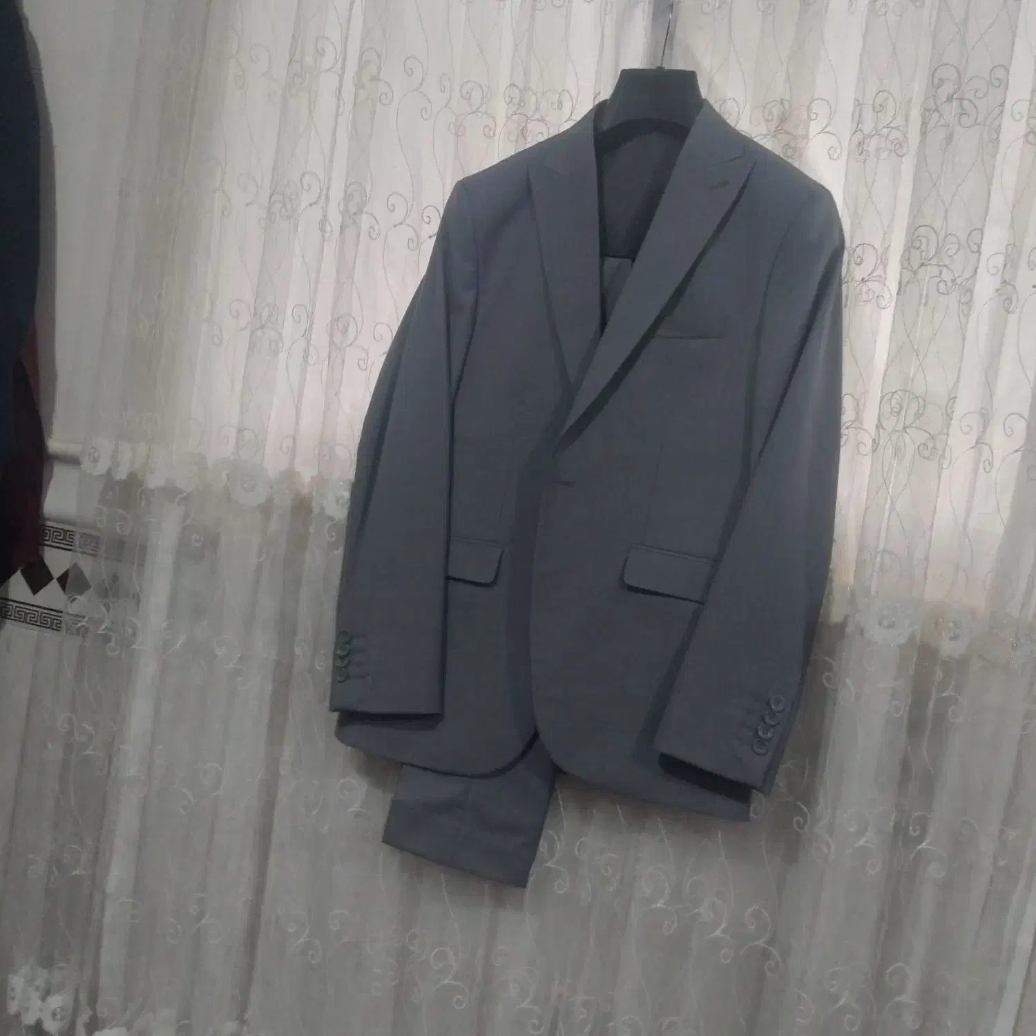 سلام من و شلوار نو یک‌بار استفاده شده|لباس|کردکوی, |دیوار