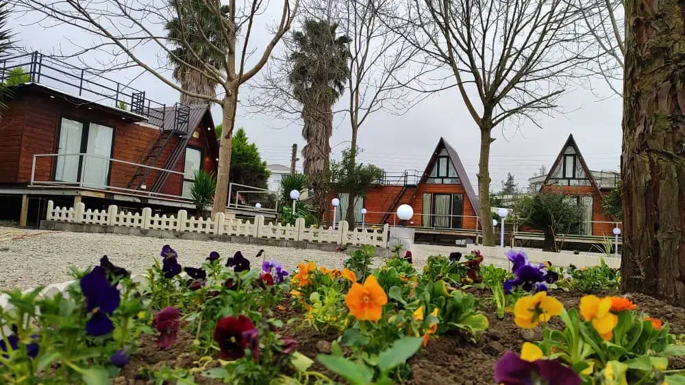 کلبه دوخواب نوساز متل قو|اجارهٔ کوتاه‌مدت ویلا و باغ|سلمان‌شهر, |دیوار