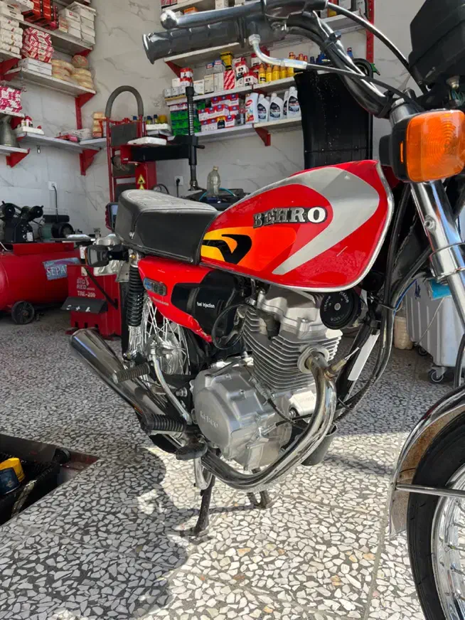 موتور بهرو کویر|موتورسیکلت|اصفهان, آبشار|دیوار