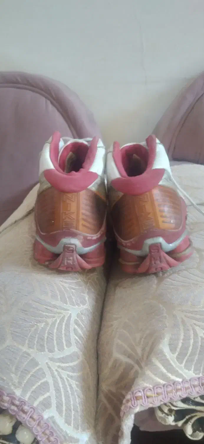 کفش فوتبالی|کیف، کفش، کمربند|کرمانشاه, |دیوار