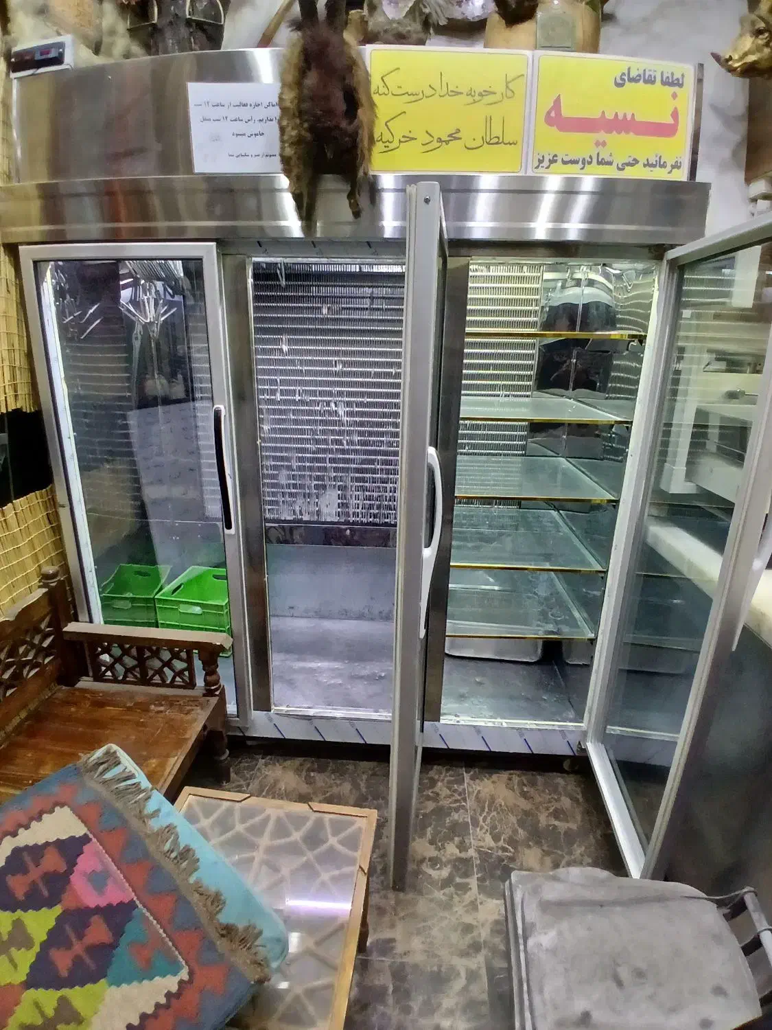 یخچال ویترینی ویخچال انباری ومیز صندلی|فروشگاه و مغازه|اندیشه, اندیشه فاز ۳|دیوار