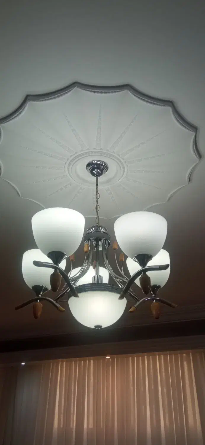 لوستر پنج شاخه|لوستر و چراغ آویز|مشهد, نیروی هوایی|دیوار