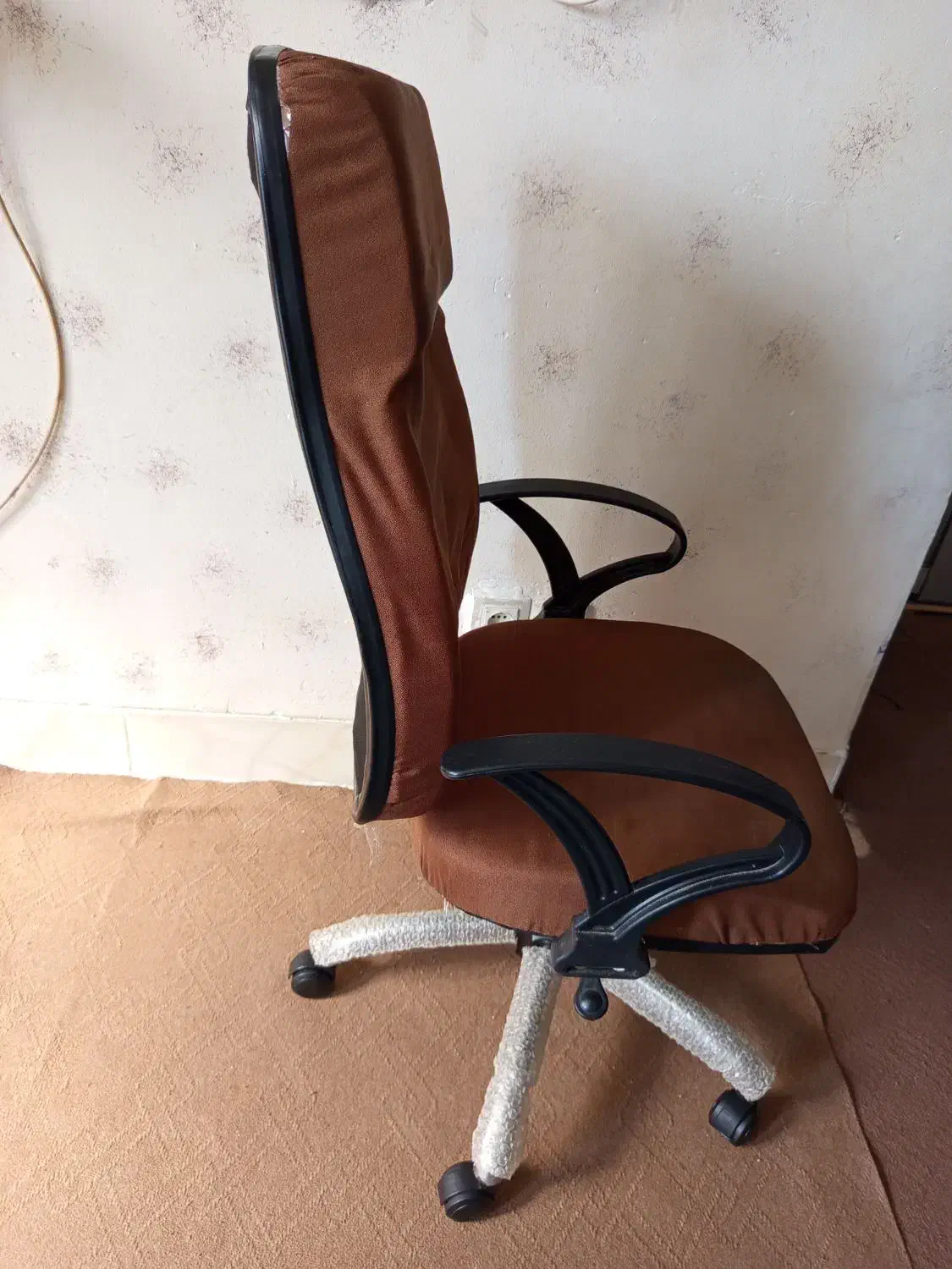 صندلی|صندلی و نیمکت|بندر کنگان, |دیوار