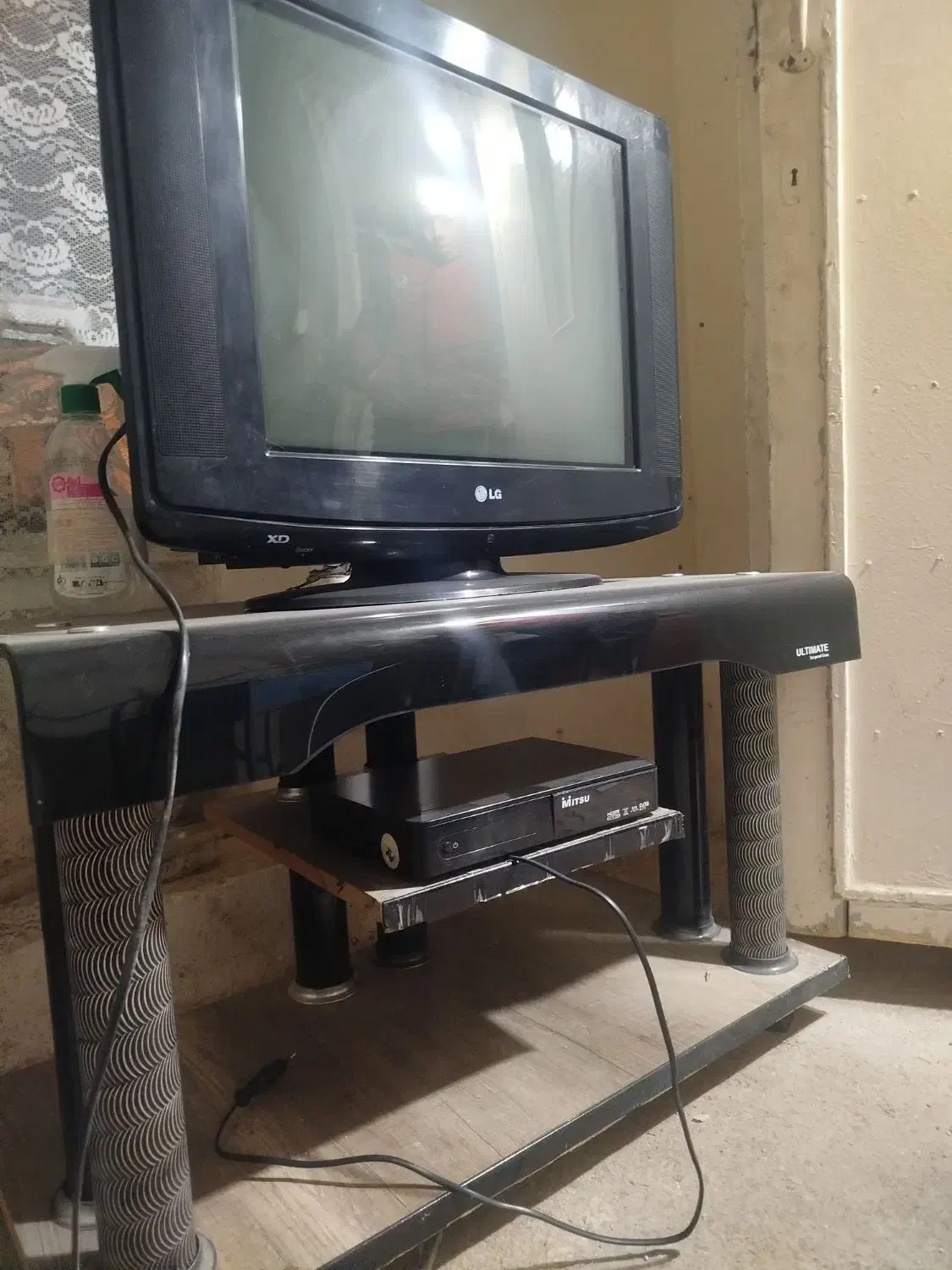 تلوزیون ۲۱ ال جی|تلویزیون و پروژکتور|تربت‌حیدریه, سرمحله|دیوار