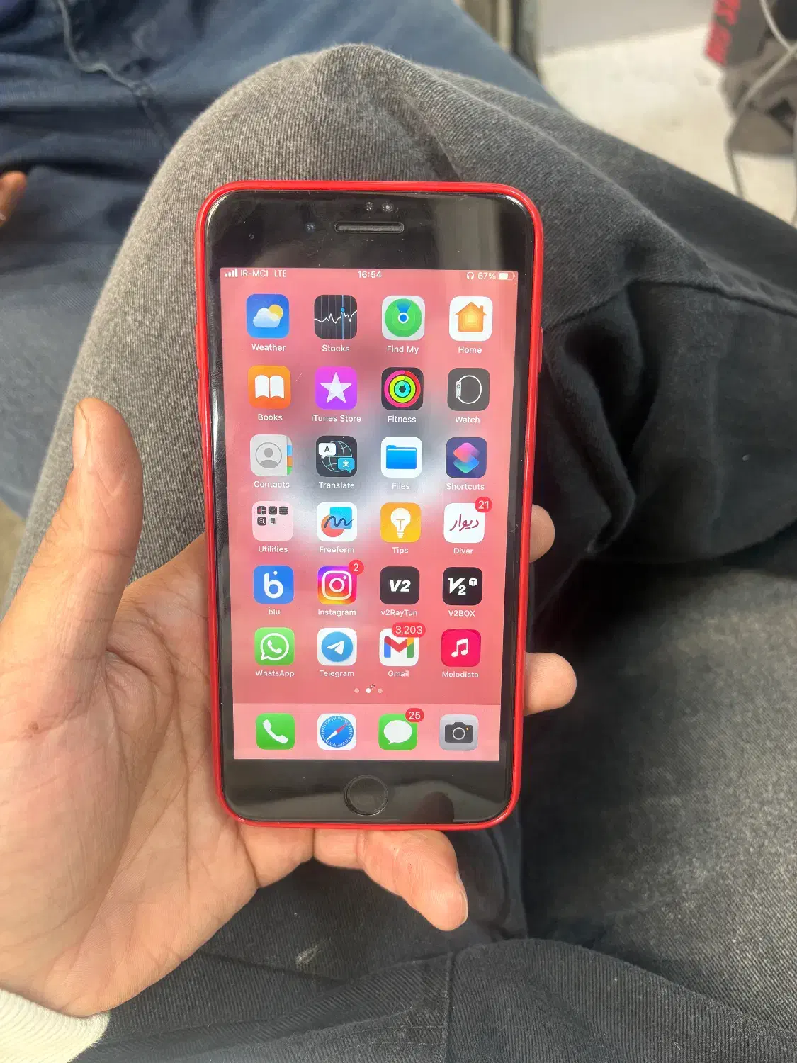 iphone 8 plus  ایفون 8 پلاس|موبایل|تهران, فلسطین (میدان انقلاب)|دیوار