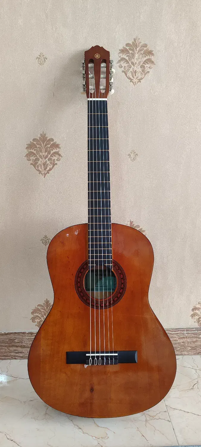 گیتار یاماها c70 اصل|گیتار، بیس، امپلیفایر|ملارد, |دیوار