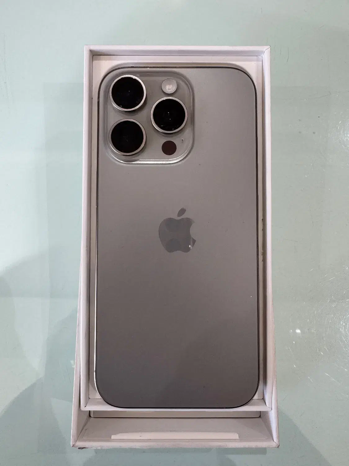 ۱۶ پرو ۲۵۶|موبایل|تهران, پاسداران|دیوار