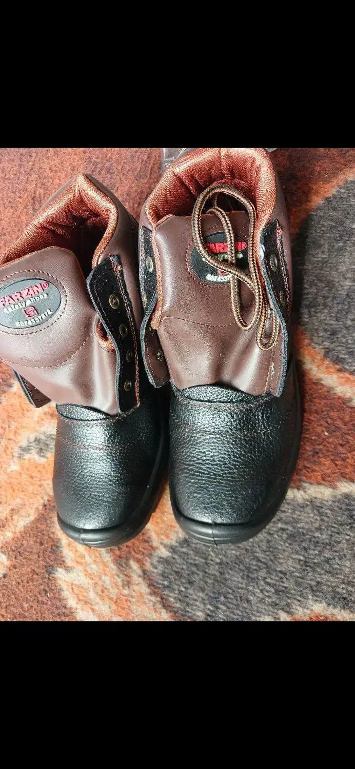 کفش کار ایمنی سایز41|کیف، کفش، کمربند|نی‌ریز, |دیوار